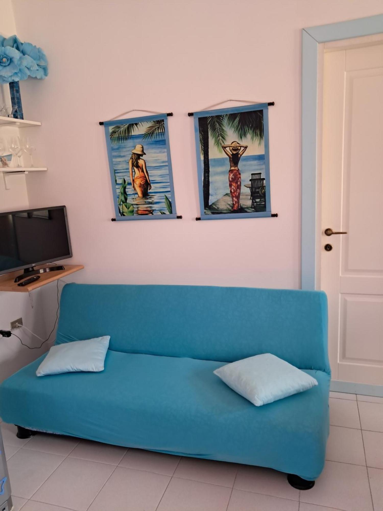 My Little House - Appartamento Con Patio E Parcheggio Privato A 5 Minuti Dalla Spiaggia E Dal Centro 트로페아 외부 사진